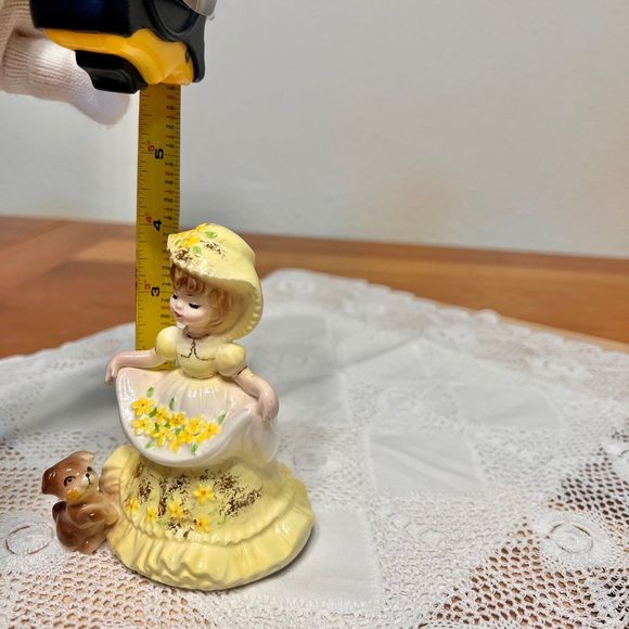 Josef Originals Vintage Colonial Days Girl Series, Girl and Dog Figurine - Picture 8 of 10